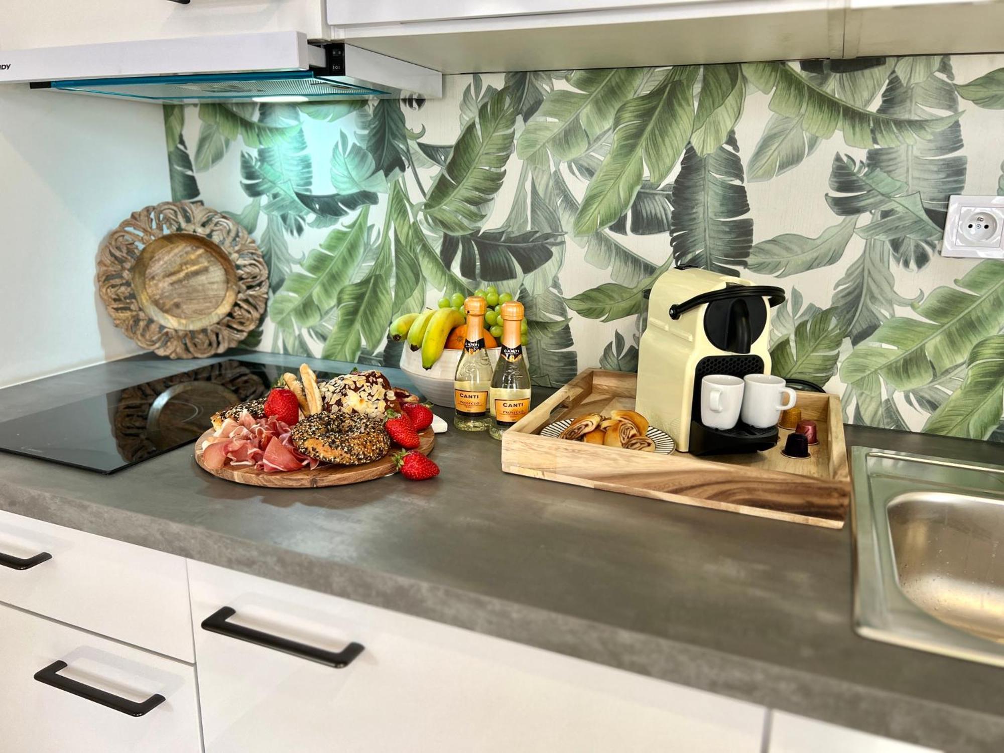 Treetess City Centre Prague Apartments Ngoại thất bức ảnh